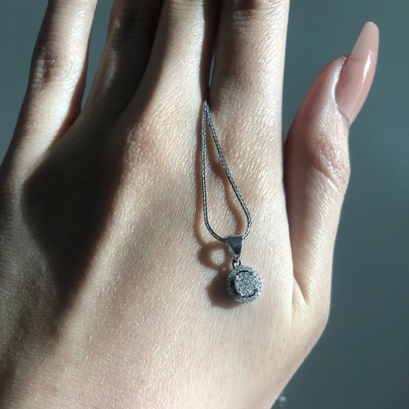 Engagement 18K White Gold Natural Diamond Pendant Necklaces - Picture 4 of 9